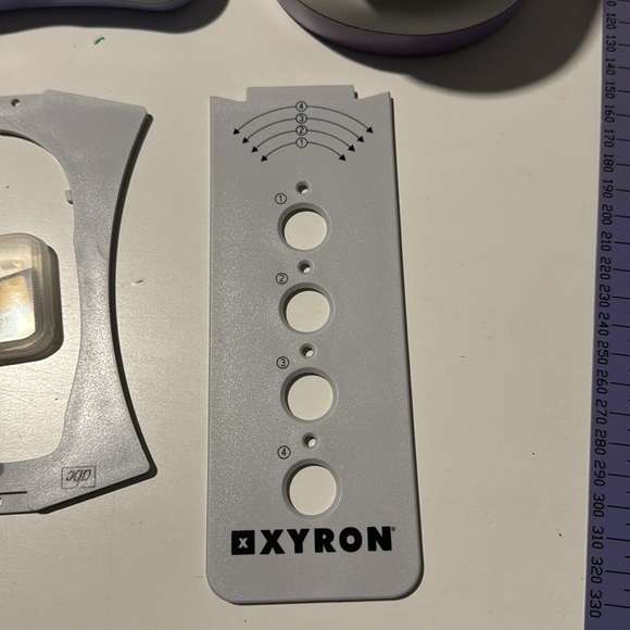 Xyron Design Runner bundle - Picture 5 of 6